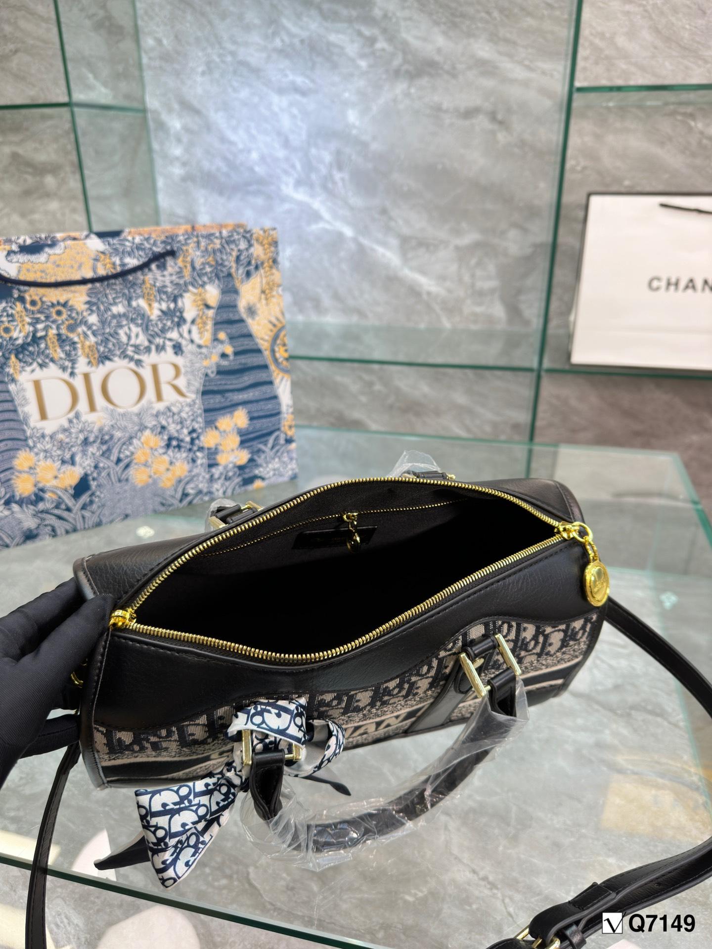 Replica Dior Bag 33*17CM