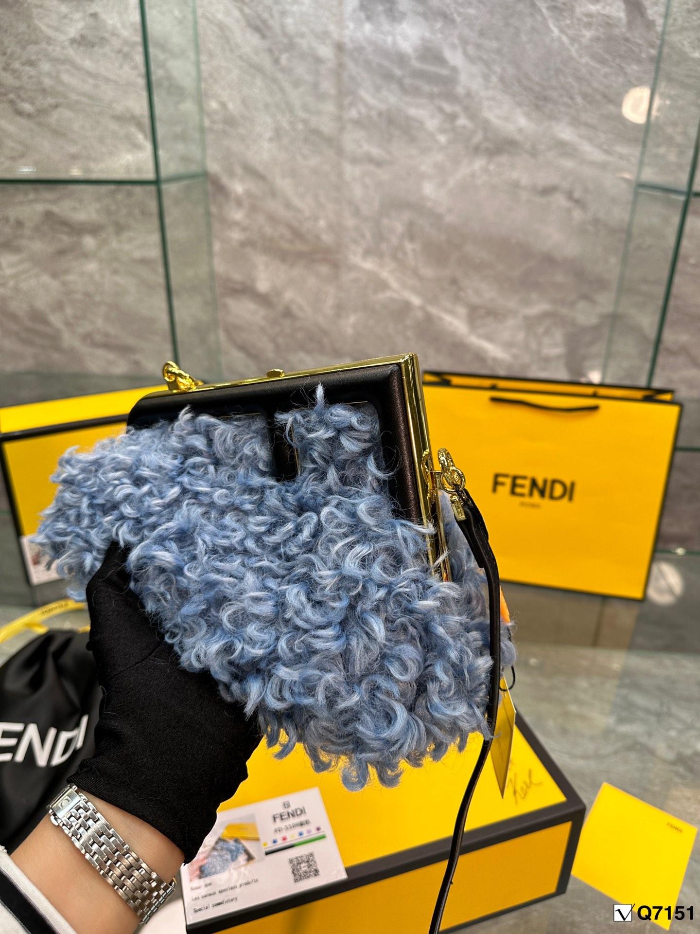 Replica Fendi Bag 25*17CM
