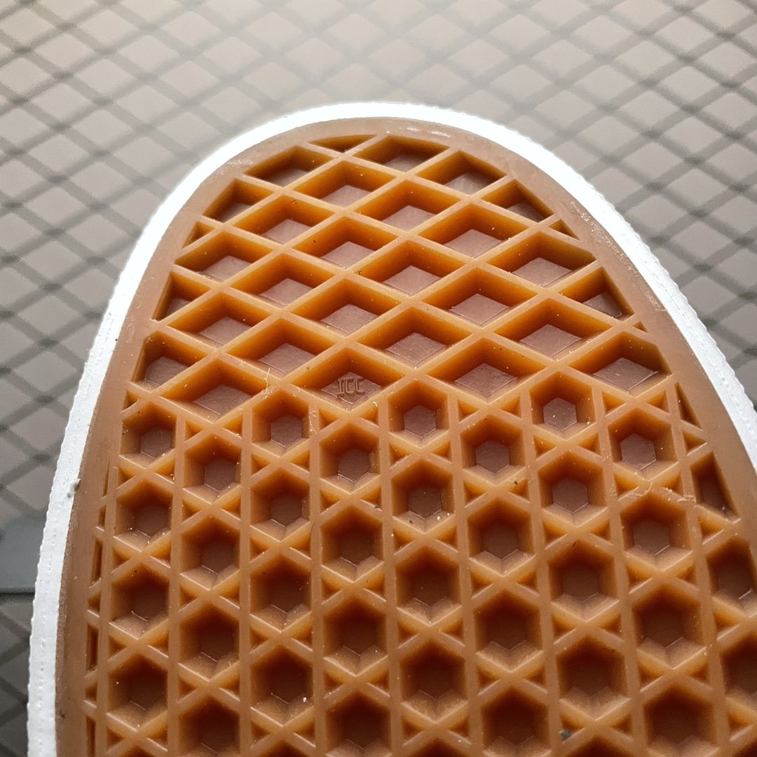Replica Vans Shoe Vans Classic Sk8-MidVN0A391F6BT35-44x