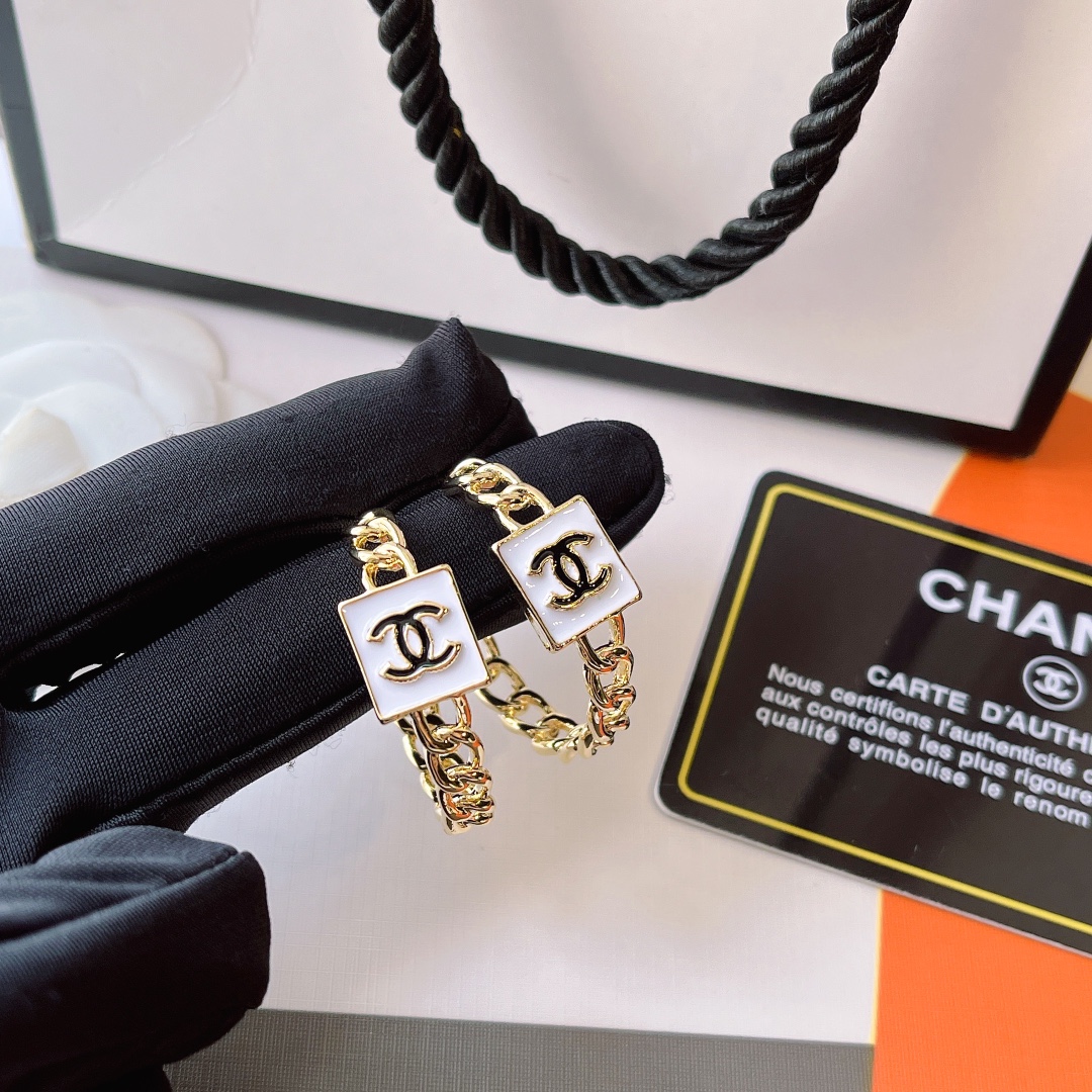 Replica CHANEL Earring