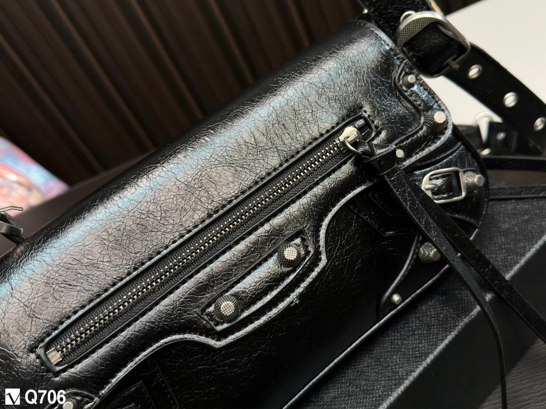 Replica Balenciaga Bag 29*15CM