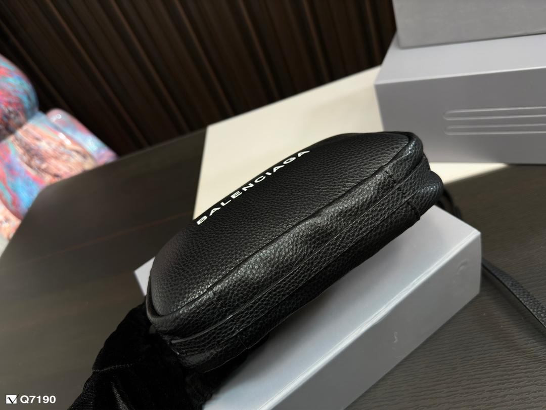 Replica Balenciaga Bag 21*14CM