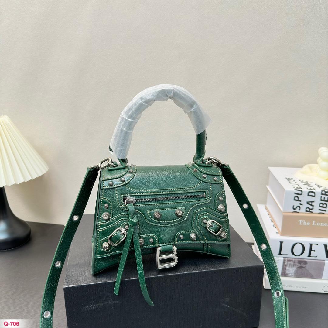 Replica Balenciaga Bag 26*16CM/22*14CM