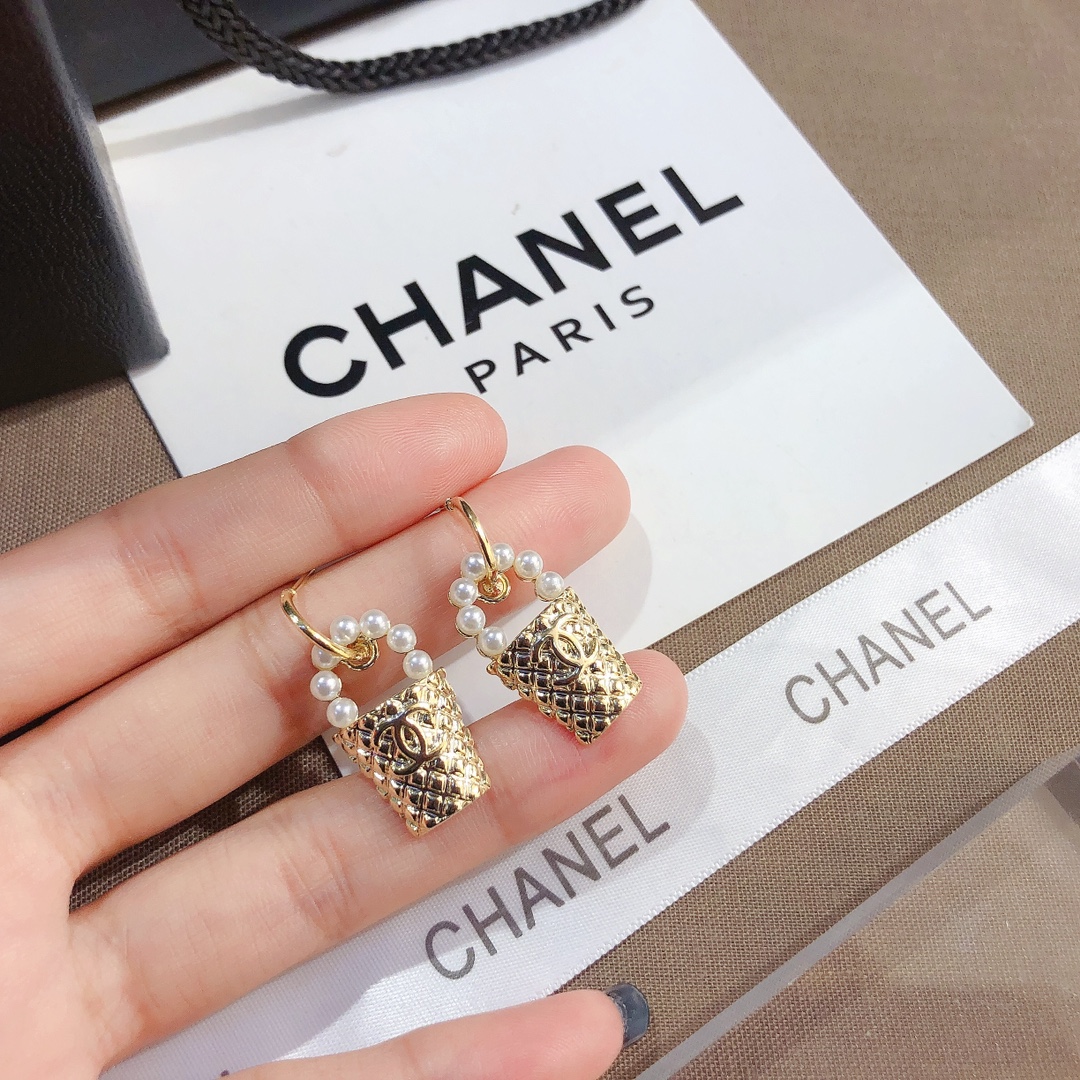 Replica CHANEL Earring
