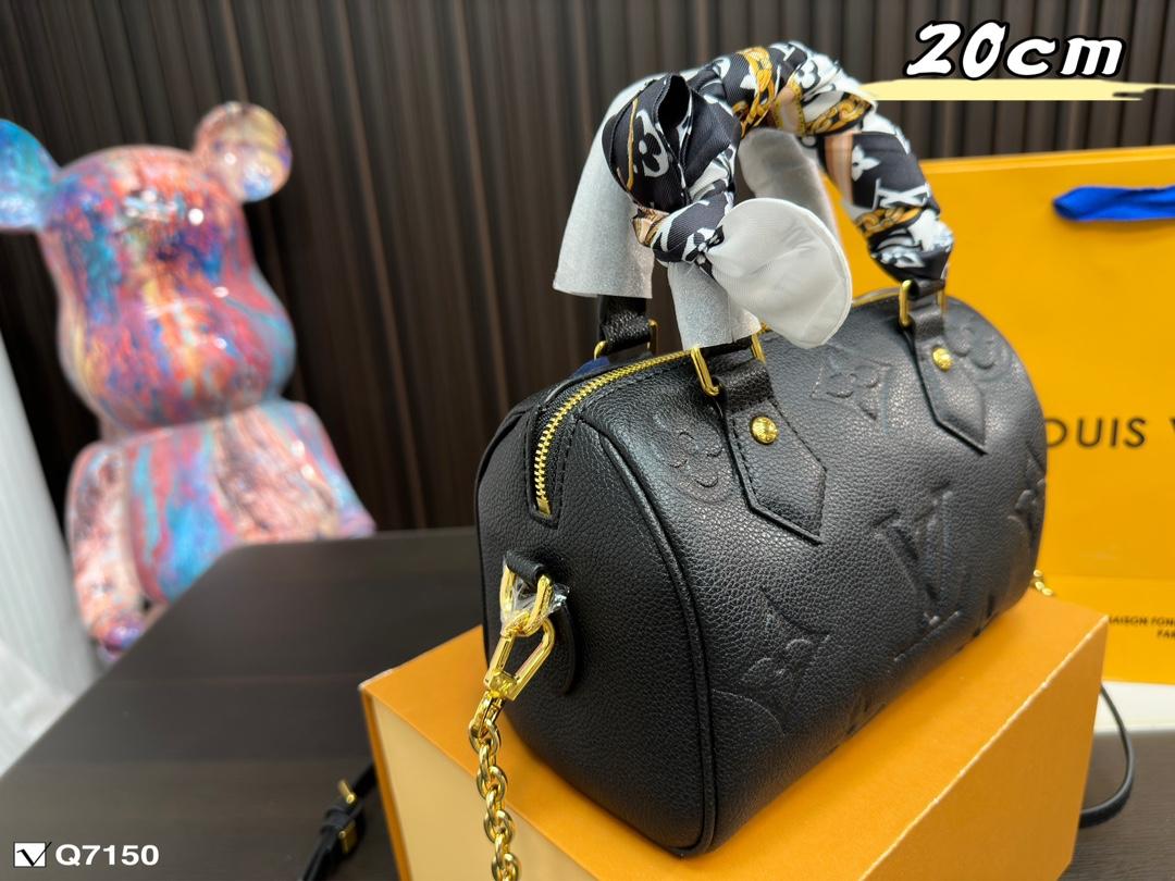 Replica Louis Vuitton Bag 13*CM