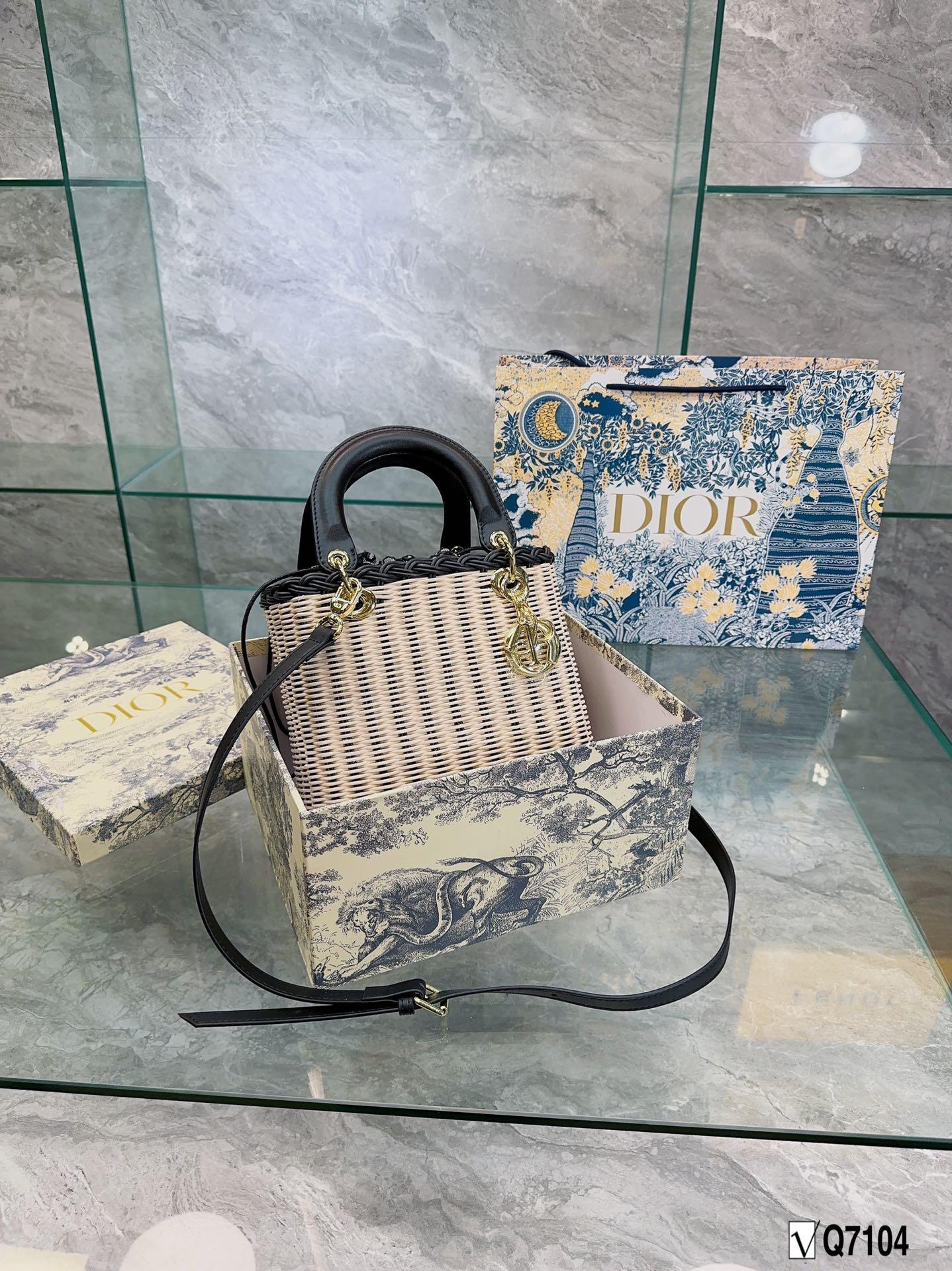 Replica Dior Bag 22*20CM