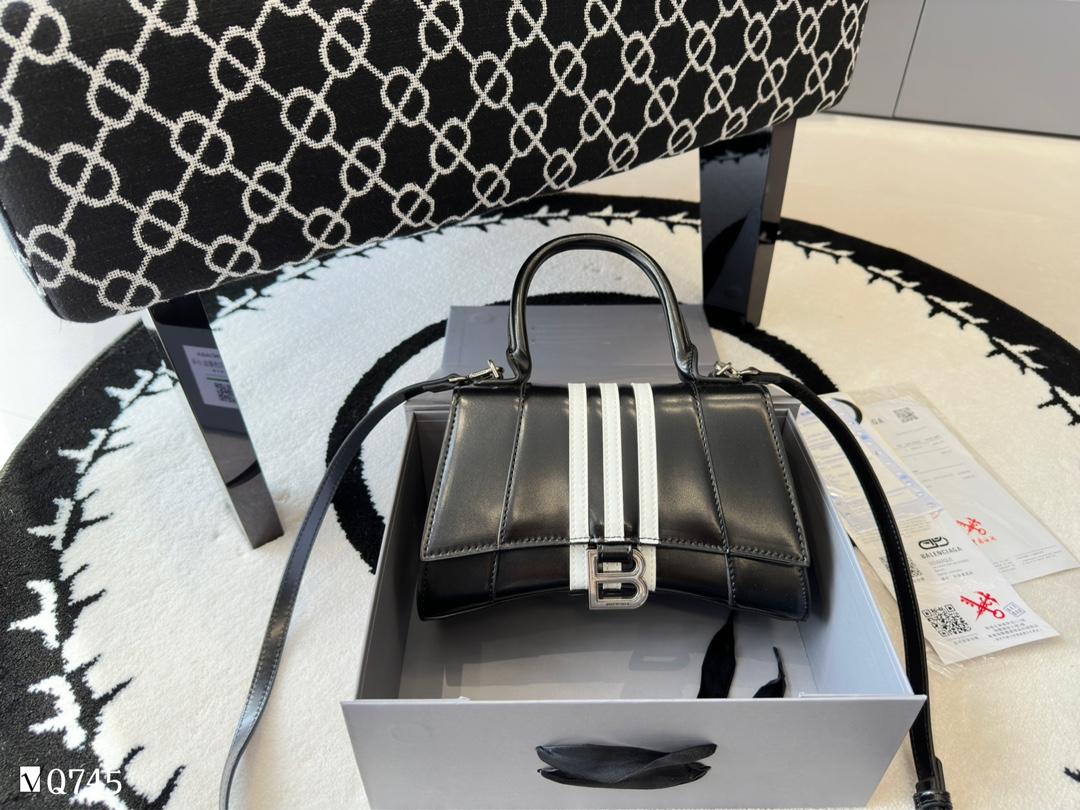 Replica Balenciaga Bag  22.5*14CM/19*12CM