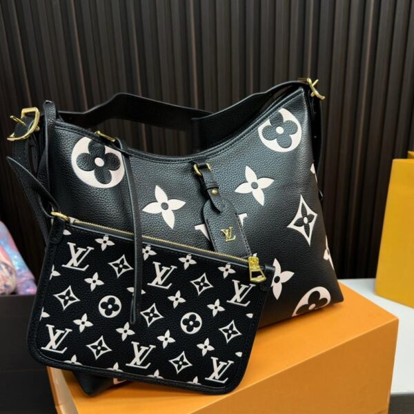 Replica Louis Vuitton Bag 21*32CM