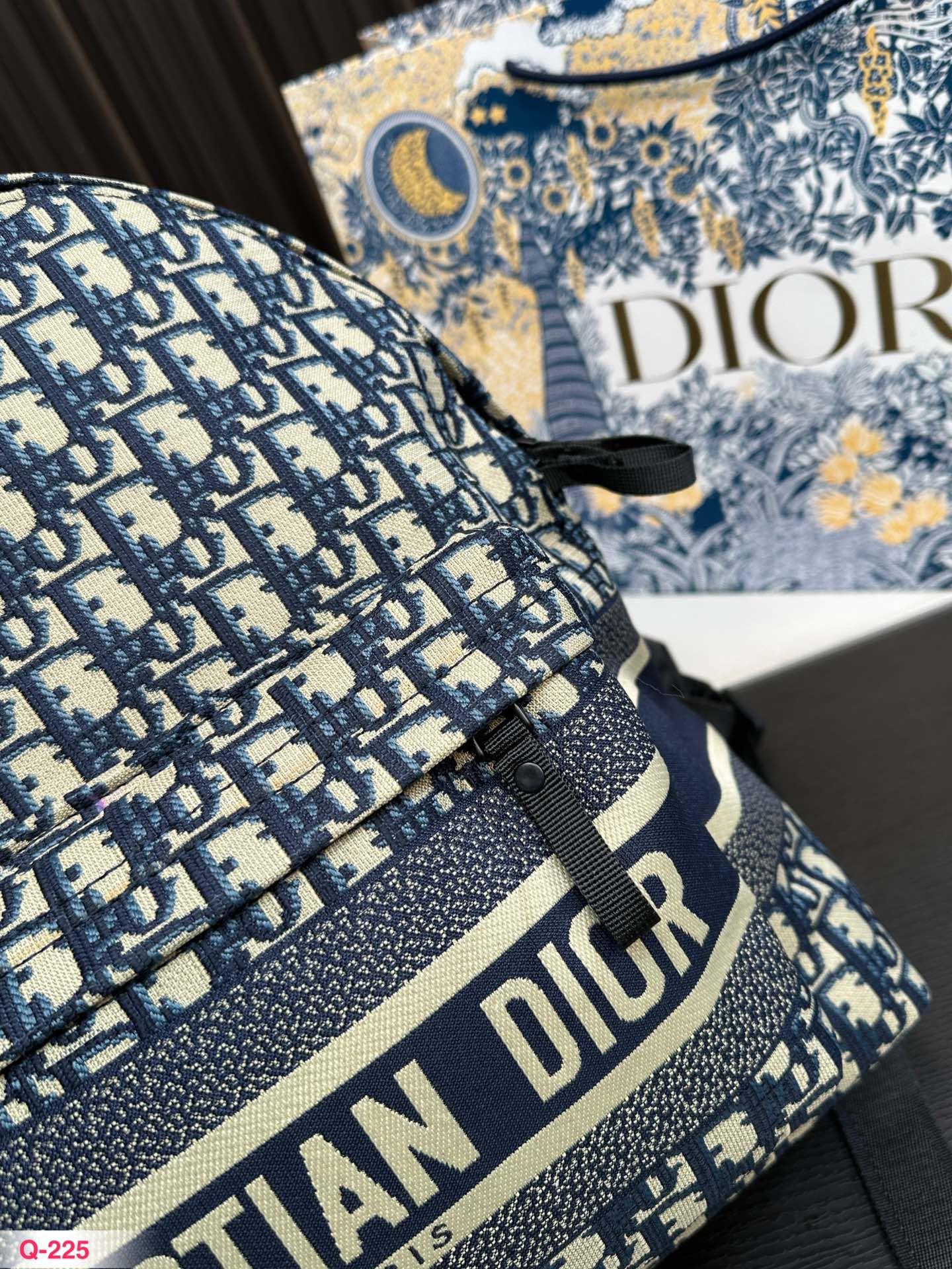 Replica Dior Bag  28*37CM/31*37CM