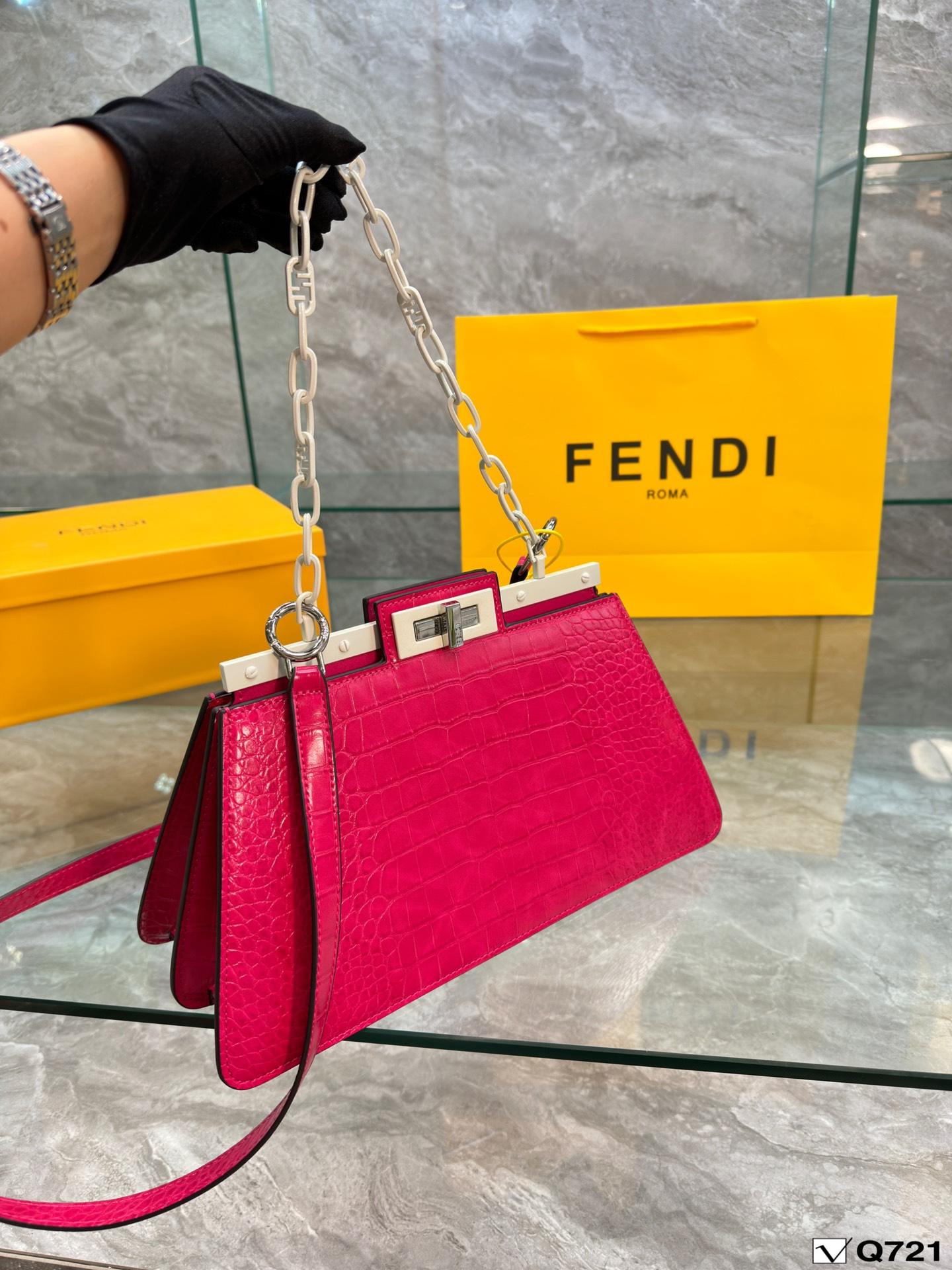 Replica Fendi Bag  30*15CM