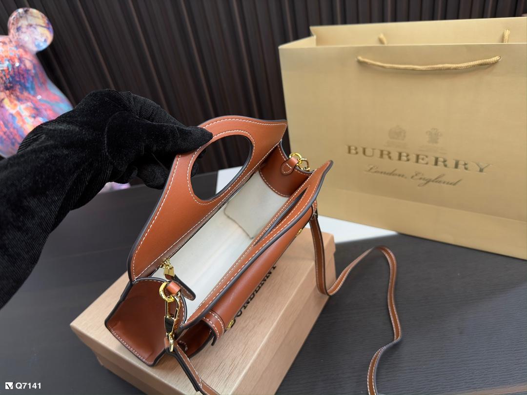 Replica Burberry Bag 22*19CM