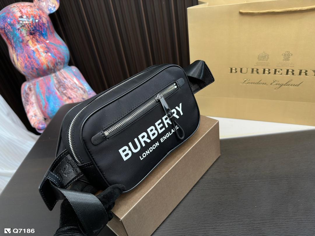 Replica Burberry Bag 23*13CM