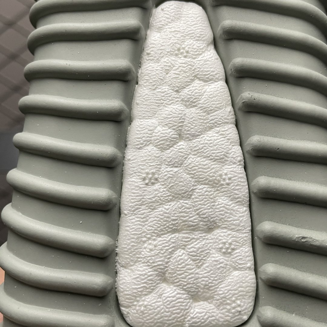 Replica Adidas Yeezy Shoe Adidas Yeezy Boost 350 BoostAQ266036-48_01359
