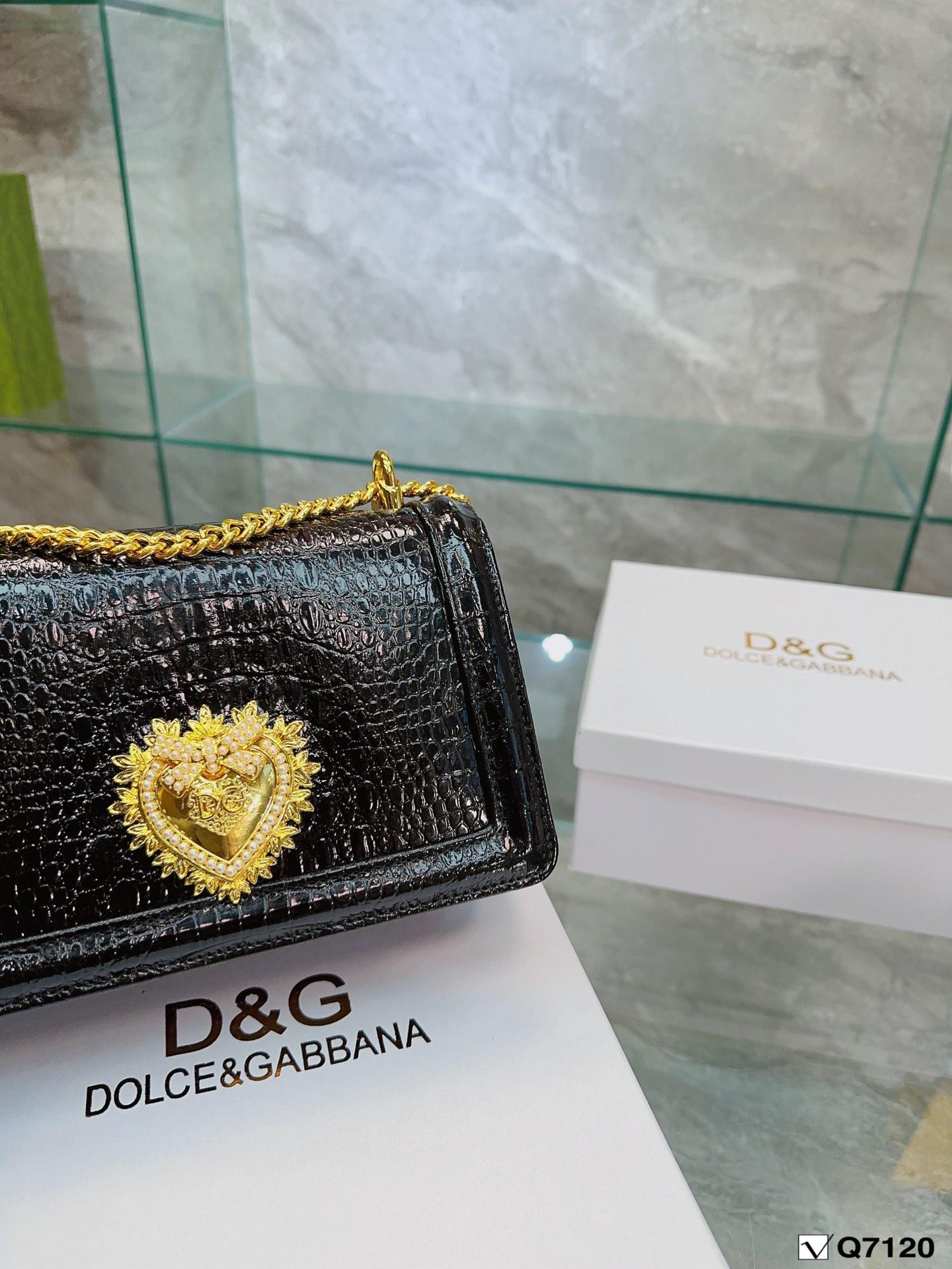 Replica Dolce Gabbana Bag 22*16CM