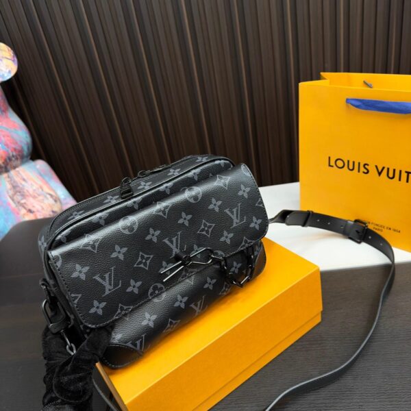Replica Louis Vuitton Bag 17*24CM