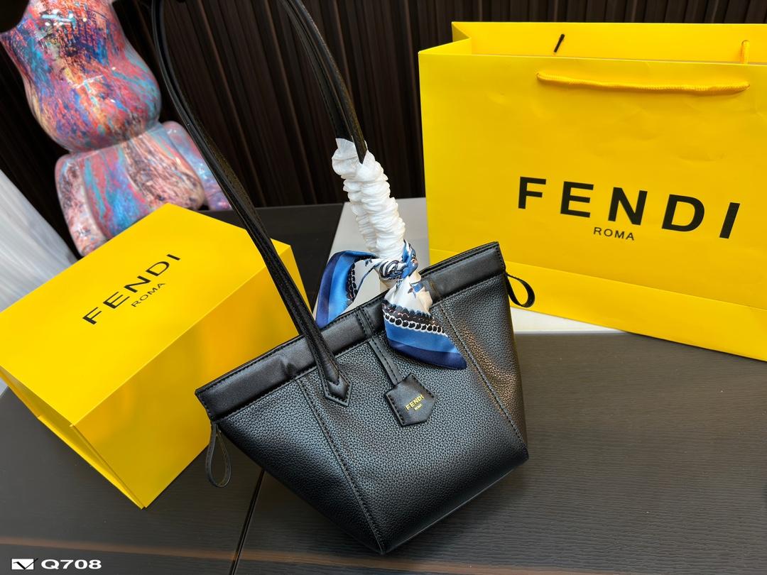 Replica Fendi Bag 15*20CM