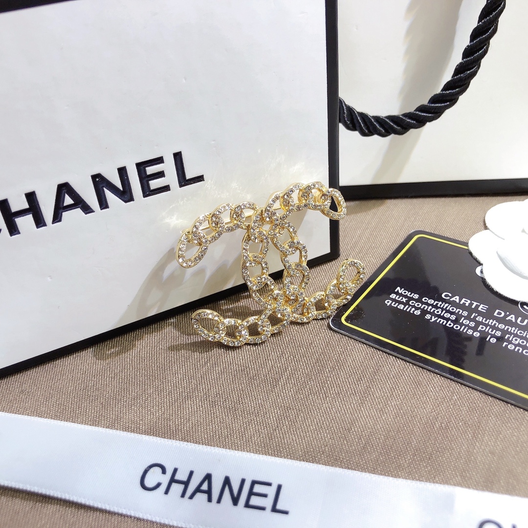 Replica CHANEL Brooch