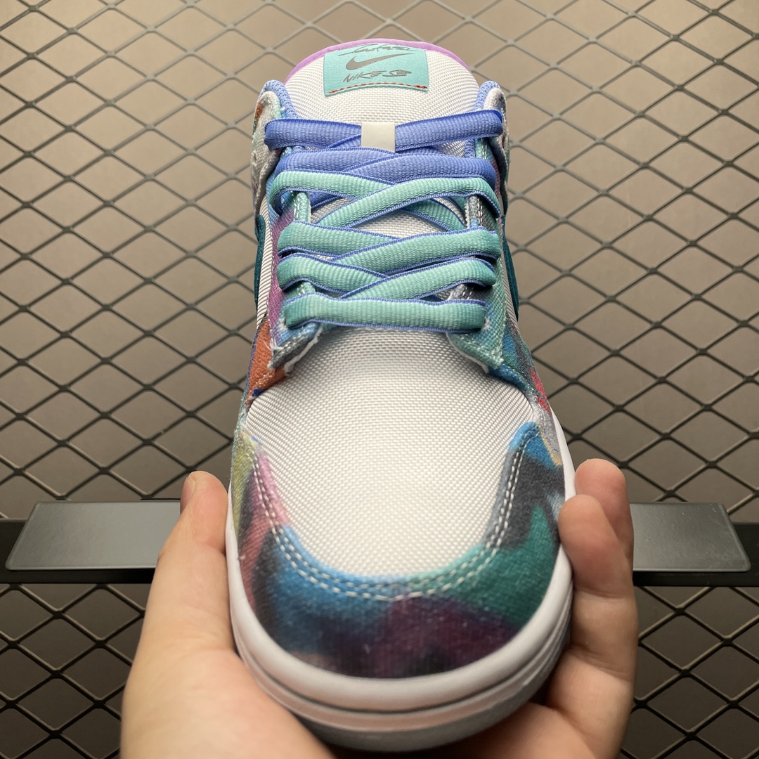 Replica Nike Dunk SB Shoe Futura Laboratories x Nike SB Dunk Low HF6061-400 Size 36-47.5