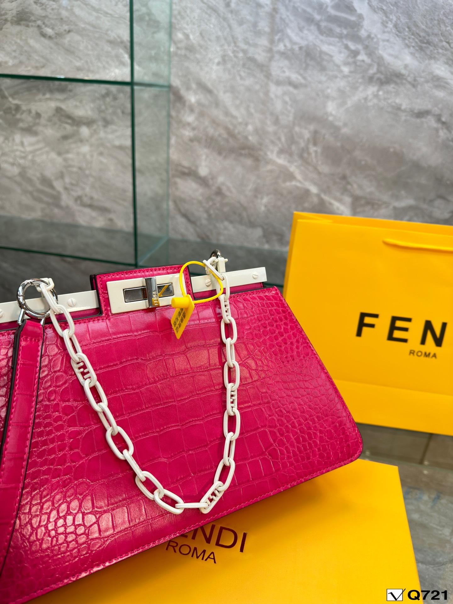 Replica Fendi Bag  30*15CM