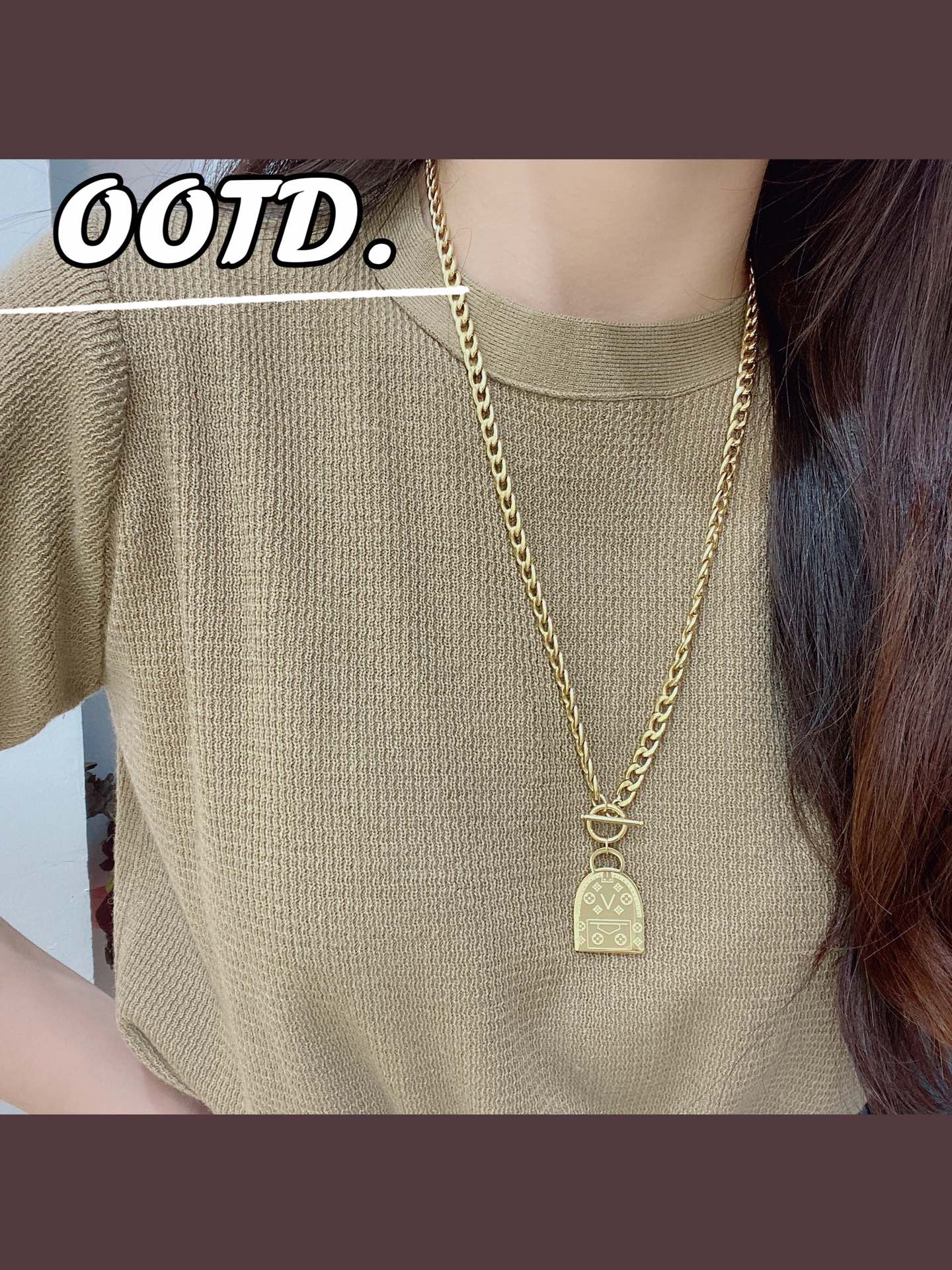 Replica LOUIS VUITTON Necklace