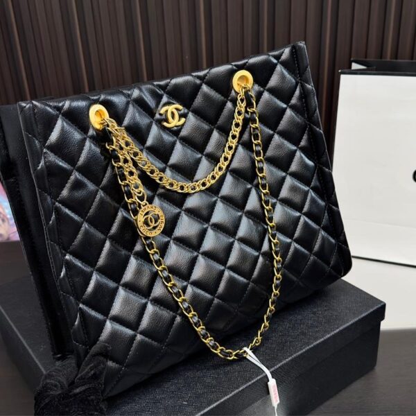 Replica Chanel Bag 32*28CM