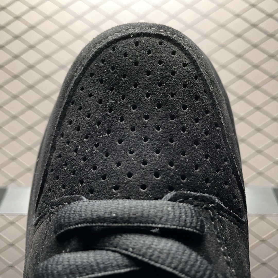 Replica Nike Dunk SB Shoe Undefeated x NIKE Dunk LowDO9329-001 36-46
