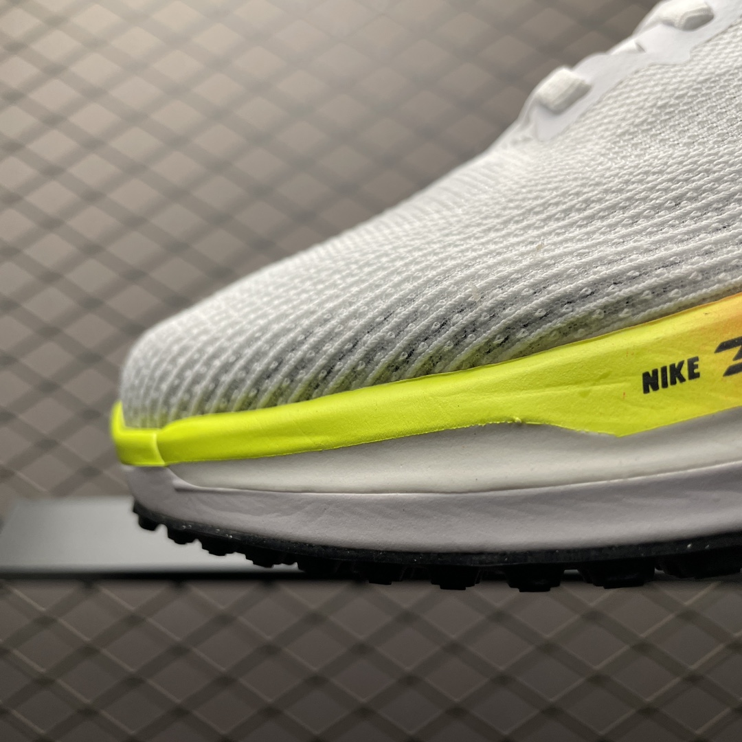 Replica Nike Shoe Nike Vomero 17 V17  HF4914-100 size 39-46