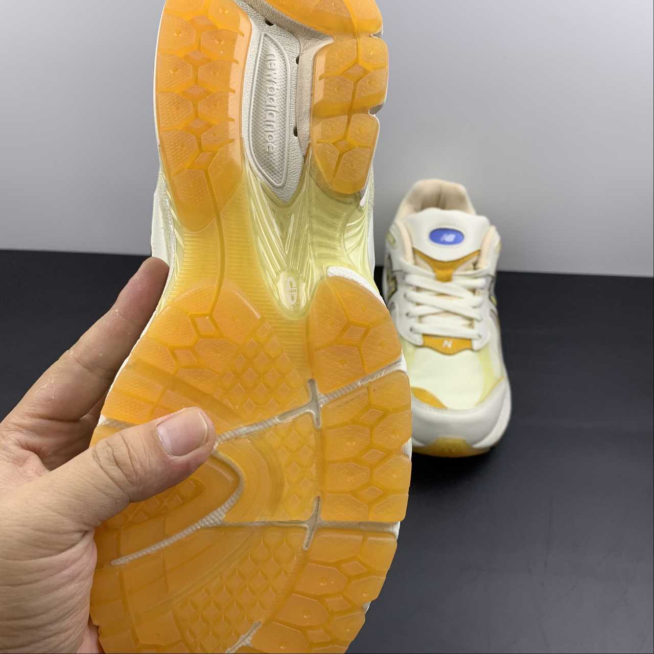 Replica New Balance Shoe Running Shoes New Balance NB2002  M2002RJ1  36-45