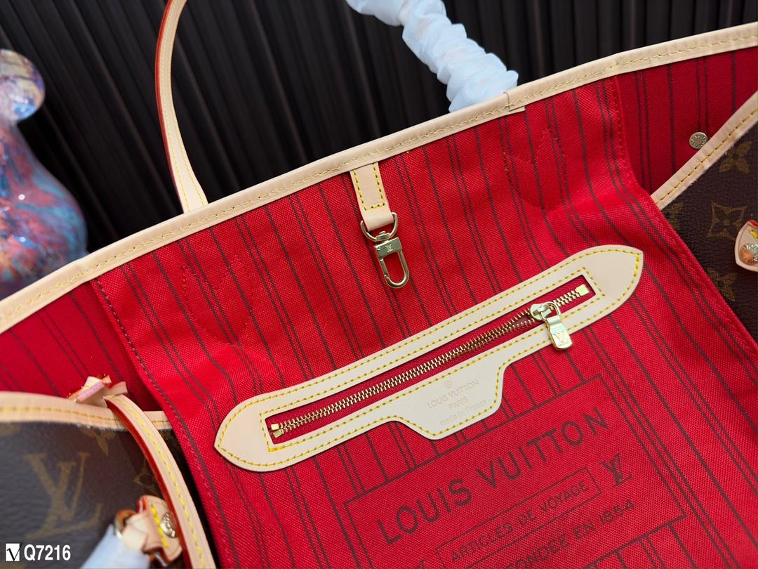 Replica Louis Vuitton Bag 33CM