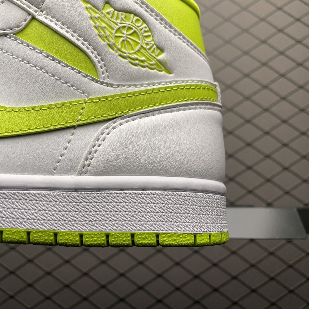 Replica Air Jordan Shoe Air Jordan 1 MidBQ6472-131