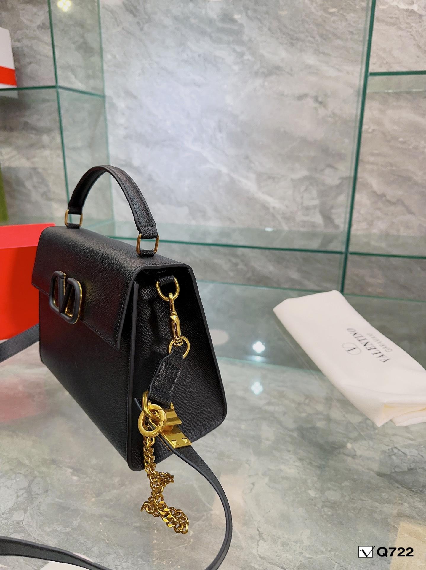 Replica Valentino Bag 26*20CM