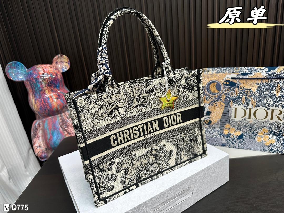 Replica Dior Bag  39*33CM/33*26CM/24*20CM