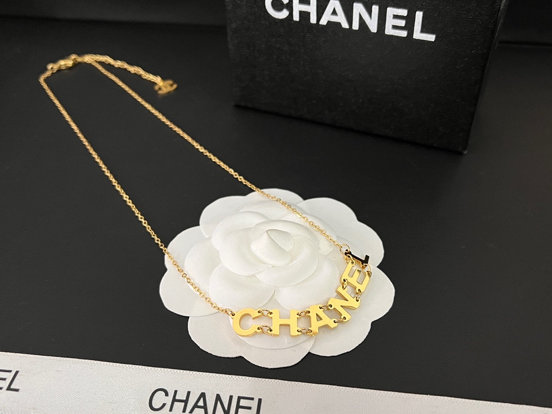 Replica CHANEL Necklace