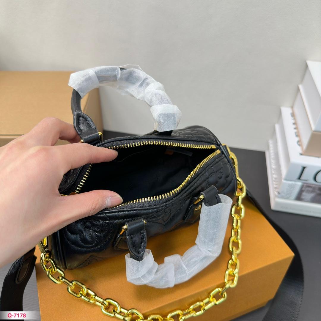 Replica Louis Vuitton Bag 20*12CM