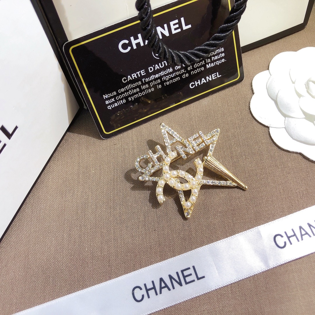 Replica CHANEL Brooch