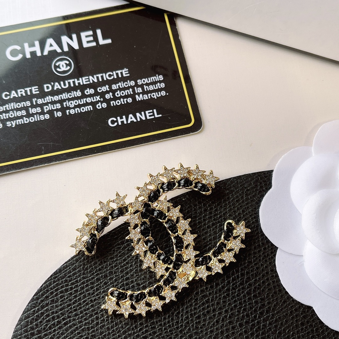 Replica CHANEL Brooch
