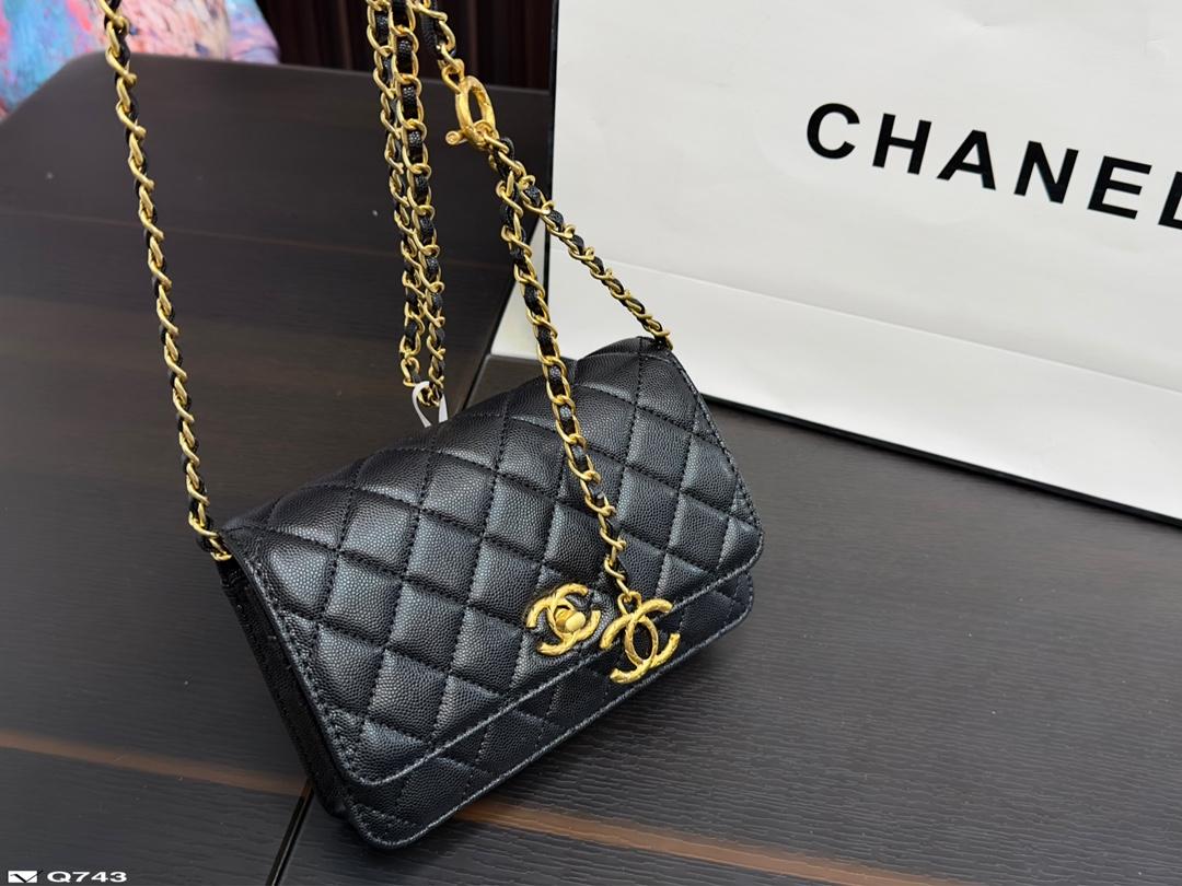 Replica Chanel Bag 12*19CM