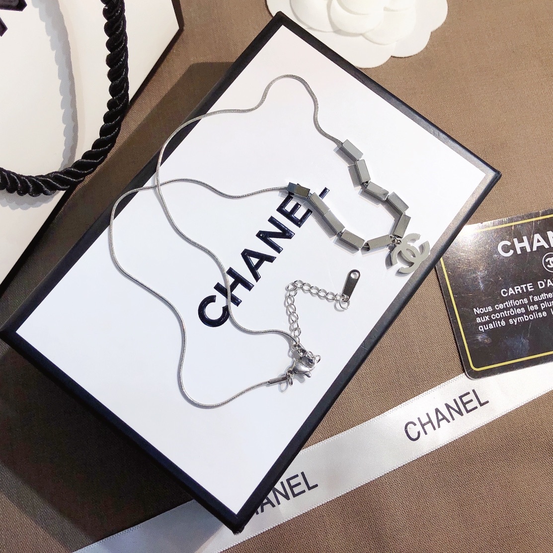Replica CHANEL Necklace