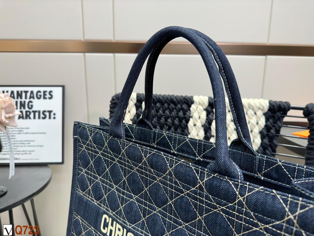 Replica Dior Bag 42*32CM