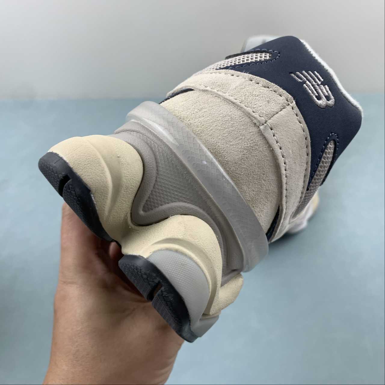 Replica New Balance Shoe New Balance NB9060  U9060EEB  36-45