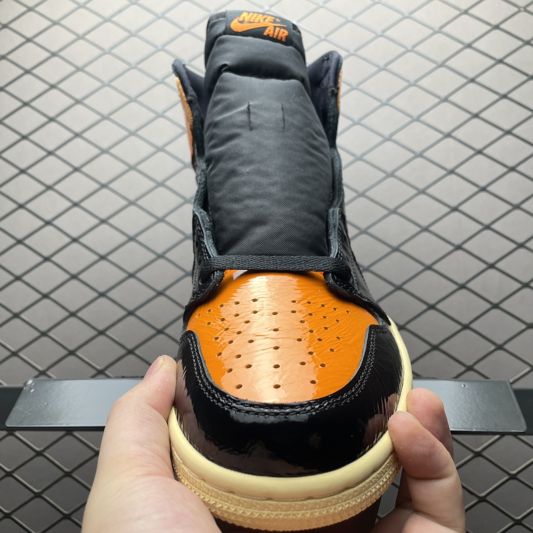 Replica Air Jordan Shoe Air Jordan 1 Shattered Backboard 555088-028 Size 40-47.5