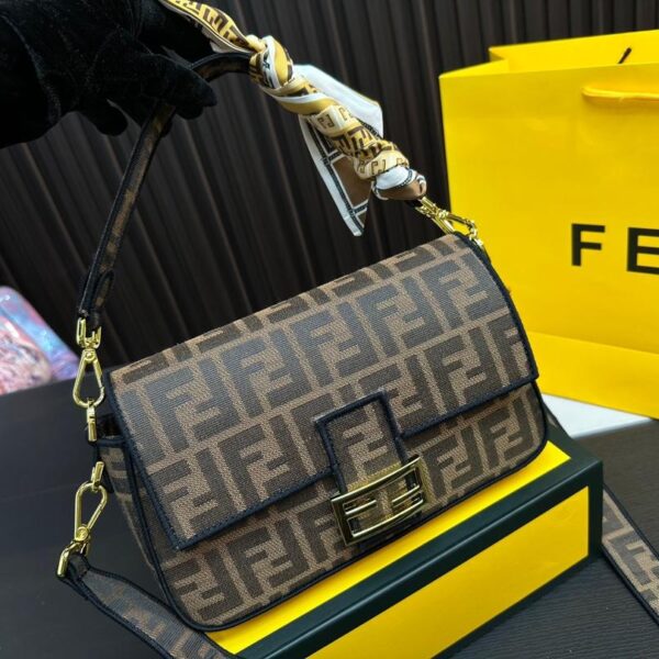Replica Fendi Bag 25*6*15CM