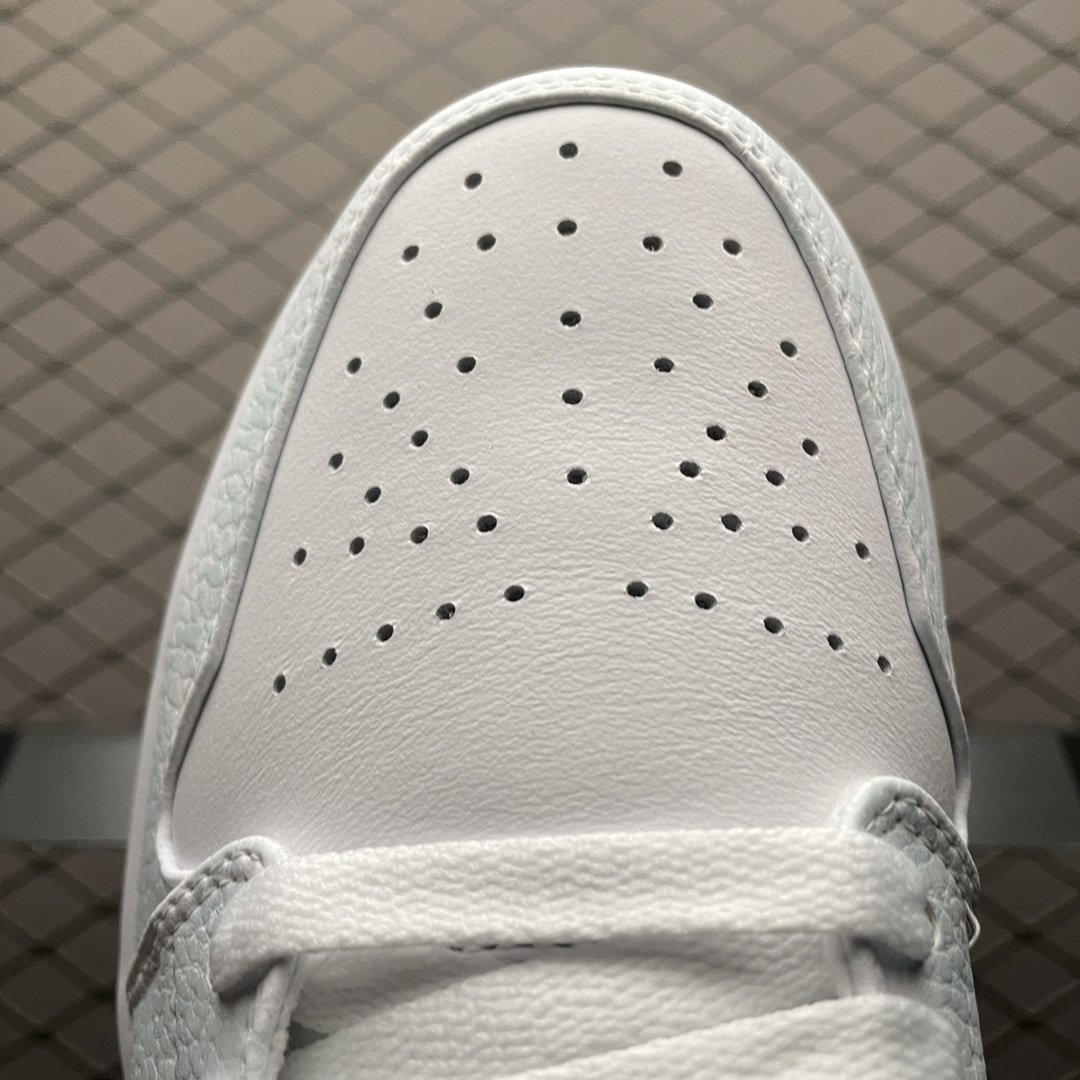 Replica Air Jordan Shoe Air Jordan 1 Low AJ1553558-13036-46_01295