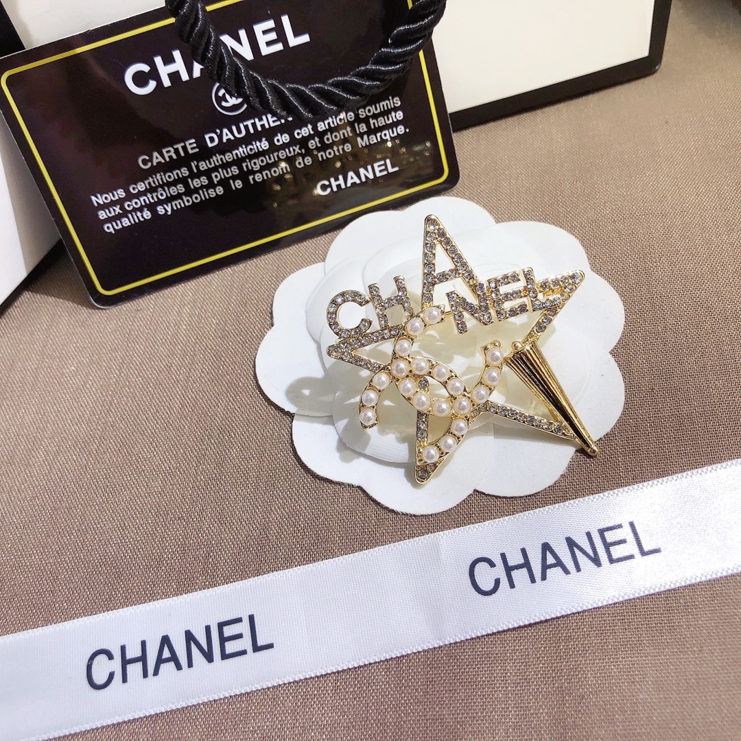 Replica CHANEL Brooch