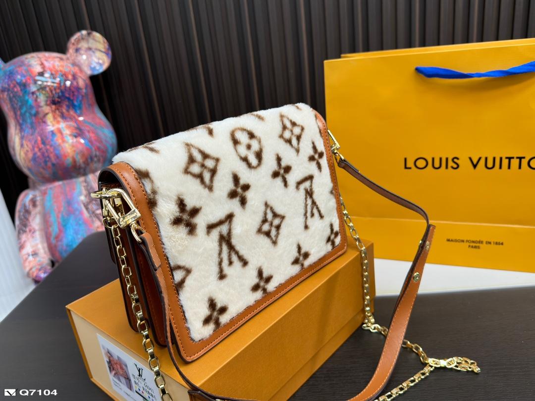 Replica Louis Vuitton Bag 24*17CM
