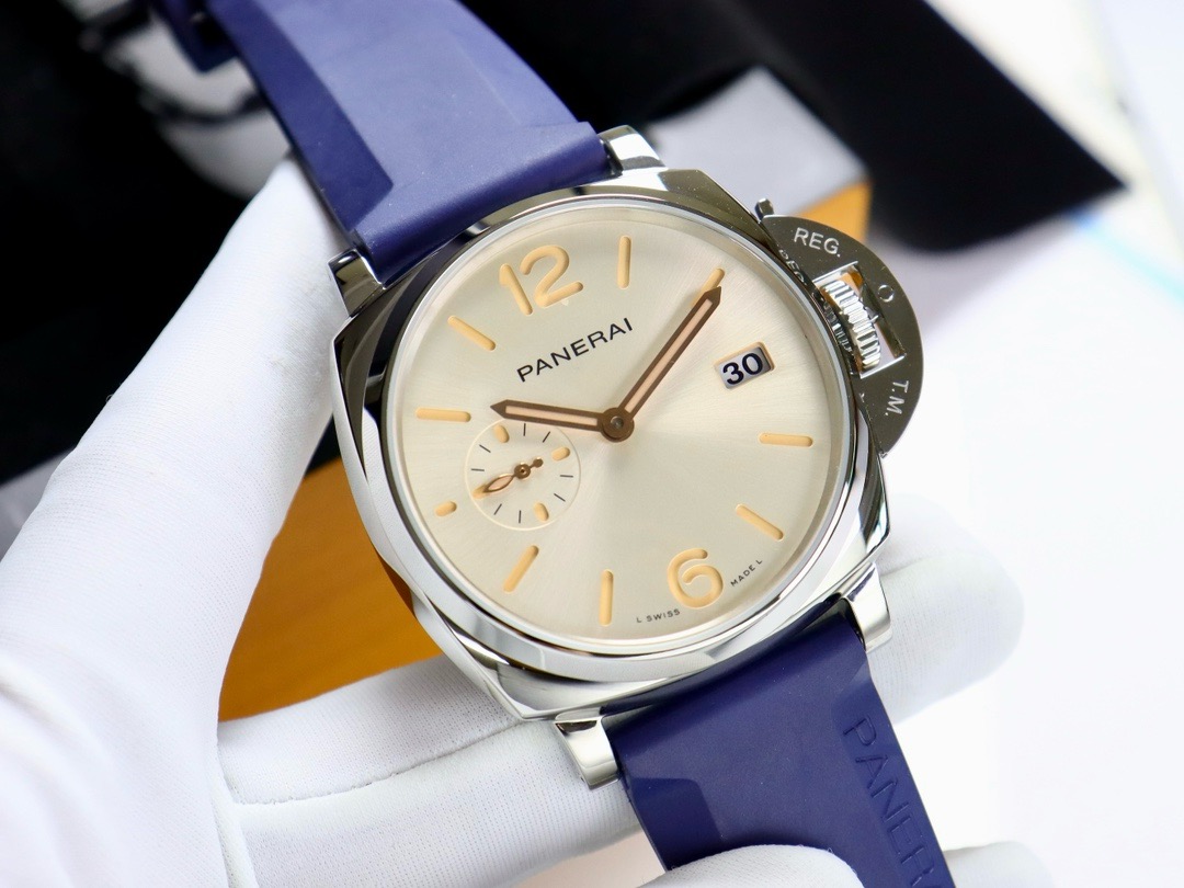 Replica Panerai Automatic Machine Watch 42MM