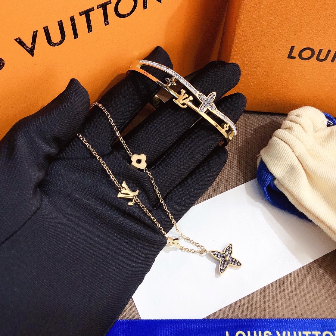 Replica LOUIS VUITTON Bangle