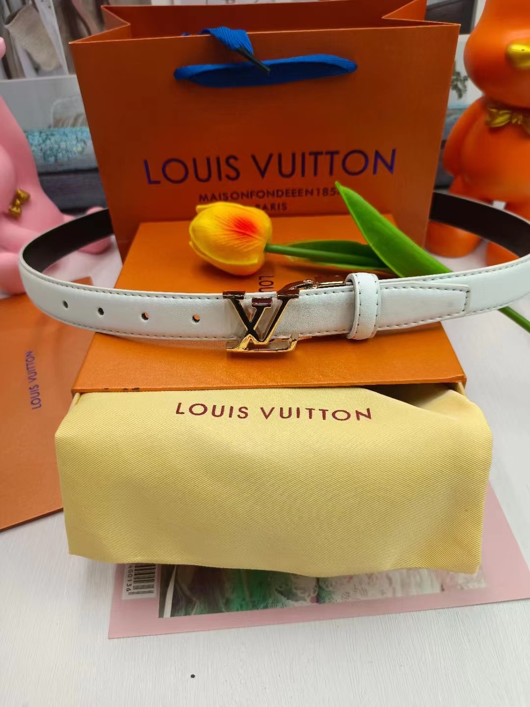Replica LV belt