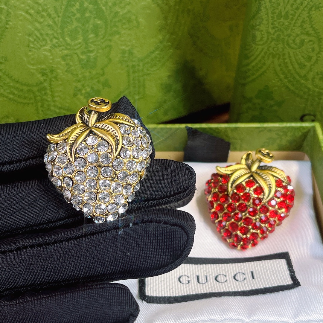 Replica GUCCI Brooch