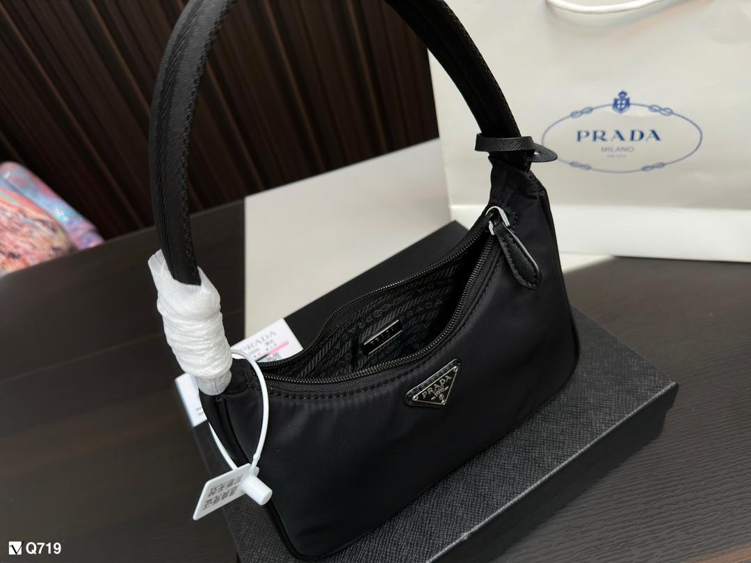 Replica Prada Bag 22*11CM